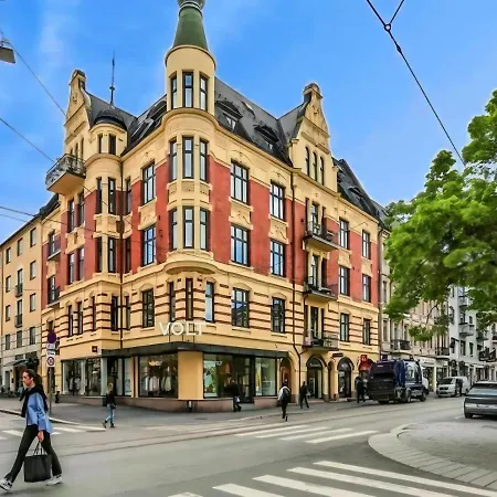 Queen Astrids * אוסלו